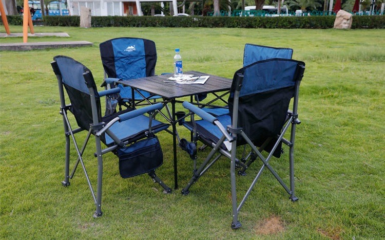 เก้าอี้ตั้งแคมป์ ขนาดใหญ่ นั่งสบาย เก้าอี้พับกลางแจ้ง เก้าอี้สนาม เก้าอี้ตลาดกลางคืน พร้อมถุงเก็บเพื่อป้องกันการชน
