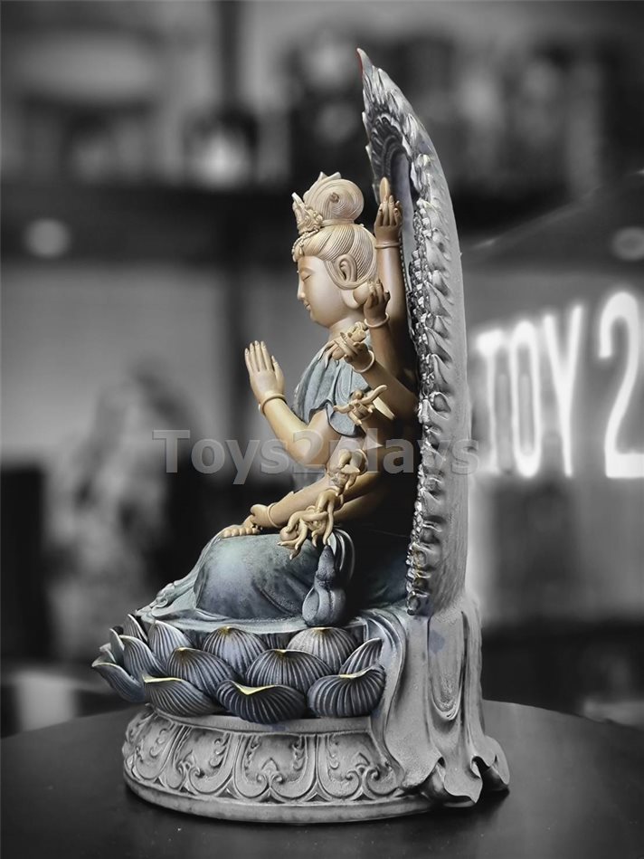 เจียะอวง พระโพธิสัตว์พันกร 