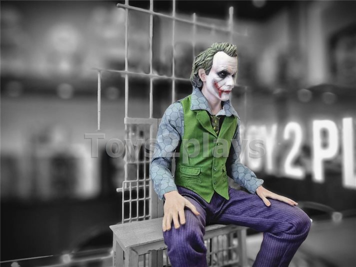 Sideshow 3007171 : The Joker Premium Format / สินค้าตัวโชว์