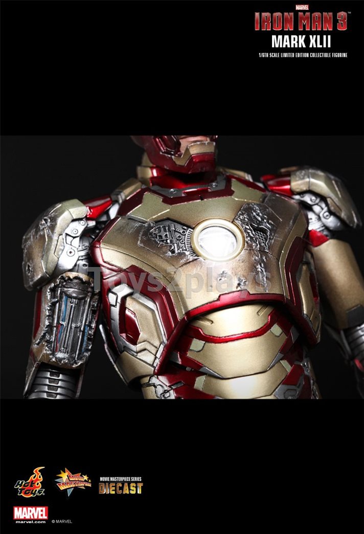Hottoys MMS197D02 IRON MAN 3 MARK XLII สินค้าตัวโชว์