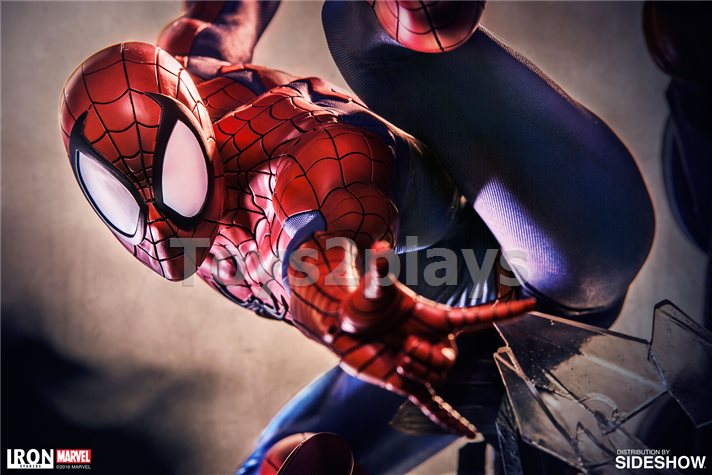 Iron Studio : Marvel  Spiderman Polystone Statue