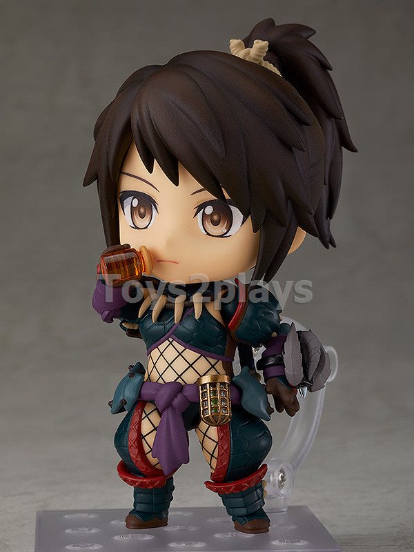 Nendoroid 1284‐DX Hunter: Female Nargacuga Alpha Armor Ver. DX