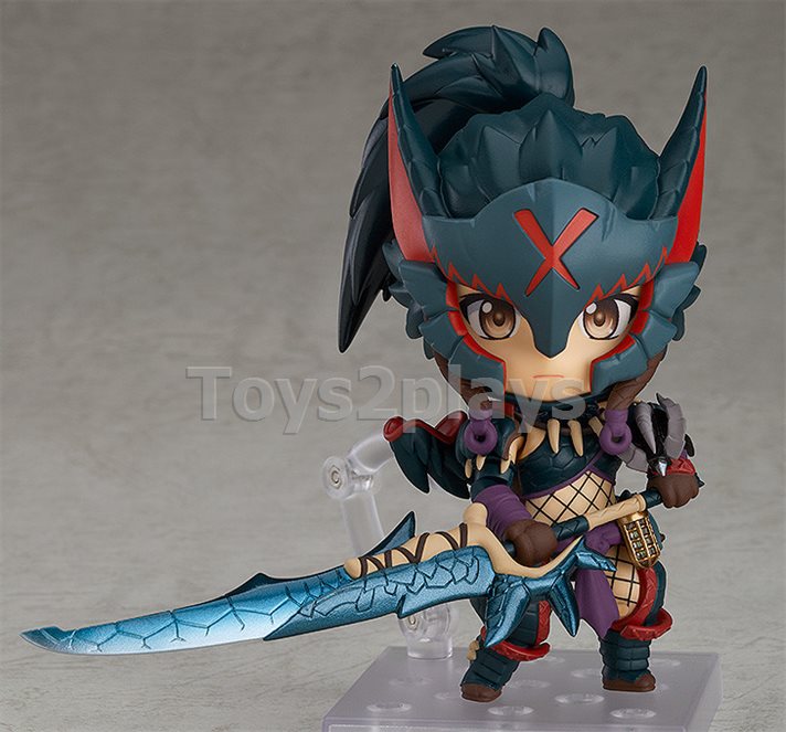 Nendoroid 1284‐DX Hunter: Female Nargacuga Alpha Armor Ver. DX