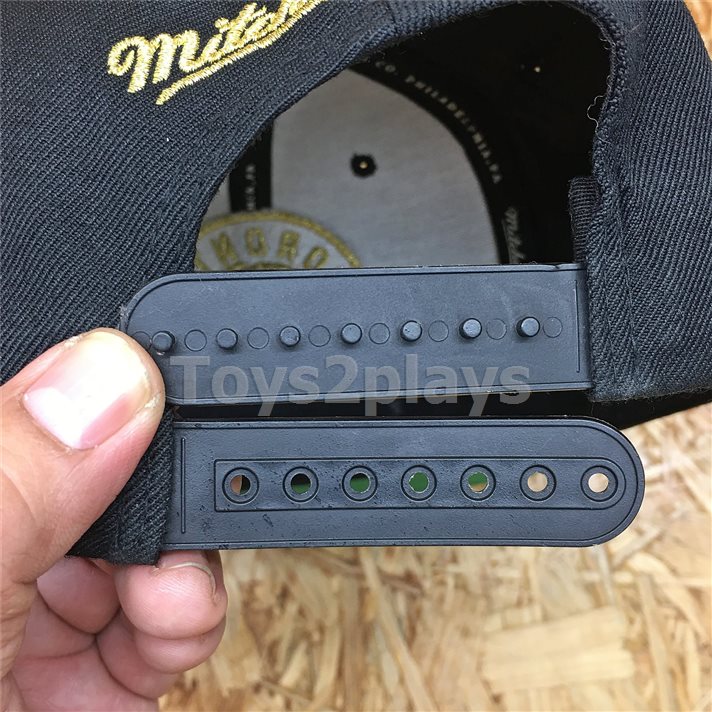 TORONTO RAPTOR NBA Mitchell and Ness Snapback Cap