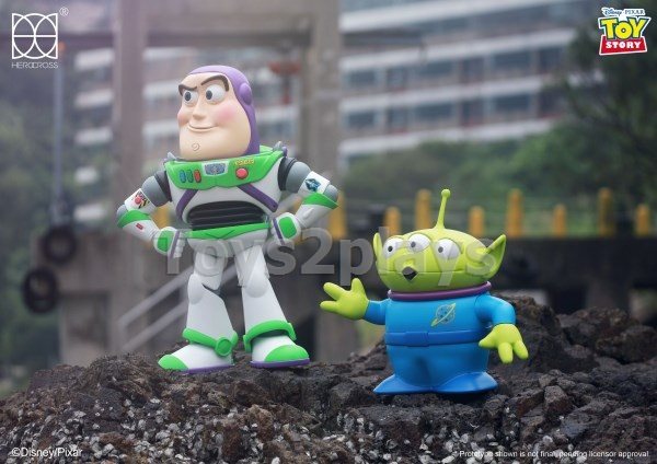 Herocross HVS#024RS Alien & HVS#025 Buzz Lightyear Toy Story (Hyper Vinyl Series)