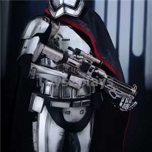 Hot Toys MMS328 STAR WARS: THE FORCE AWAKENS - CAPTAIN PHASMA /สินค้าชิ้นโชว์