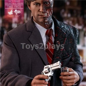 HOT TOYS MMS546  THE DARK KNIGHT : TWO FACE