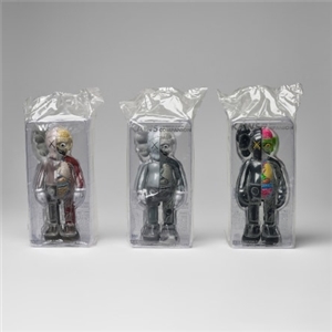 KAWS Companion Flayed Open Edition Vinyl Figure / Set 3 สินค้าแกะแล้ว