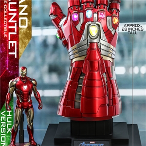 Nano Gauntlet (Hulk Version) Life-Size Replica