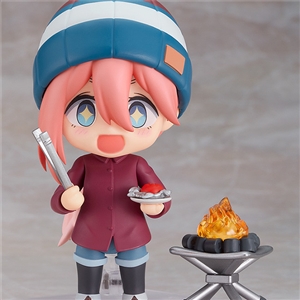 Nendoroid 1623-DX Nadeshiko Kagamihara: Solo Camp Ver. DX Edition
