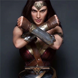 Queen Studios Wonder Woman Life Size Bust 