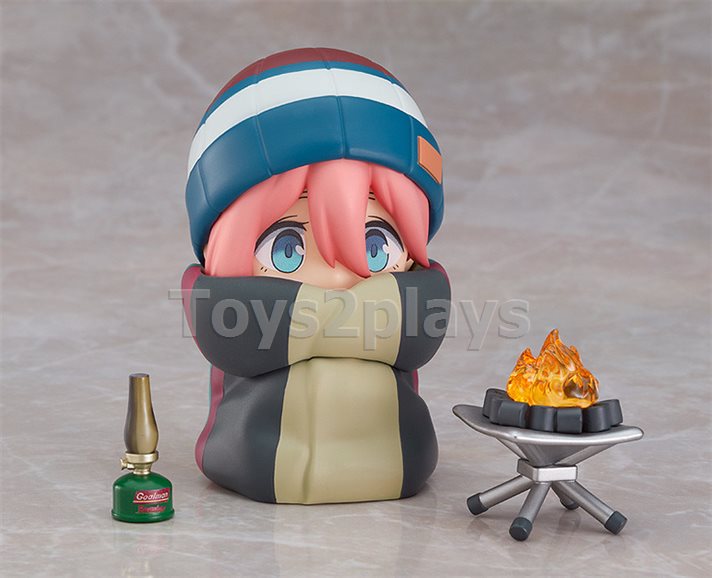 Nendoroid 1623-DX Nadeshiko Kagamihara: Solo Camp Ver. DX Edition