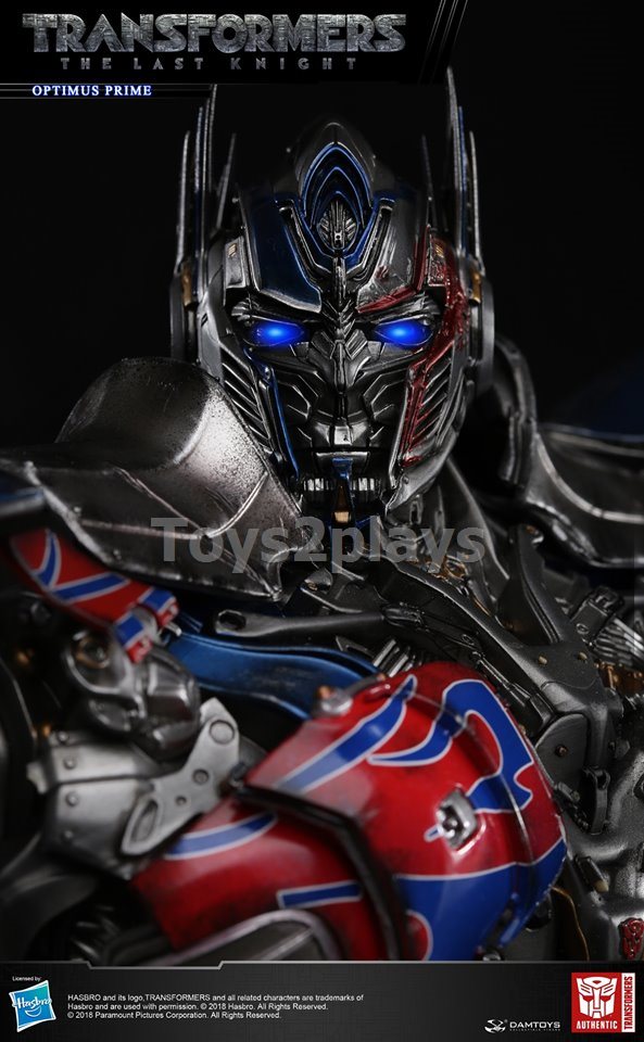 DAMTOYS CLASSIC SERIES: 29-INCH TRANSFORMERS :THE LAST KNIGHT OPTIMUS PRIME LIGHT-UP STATUE