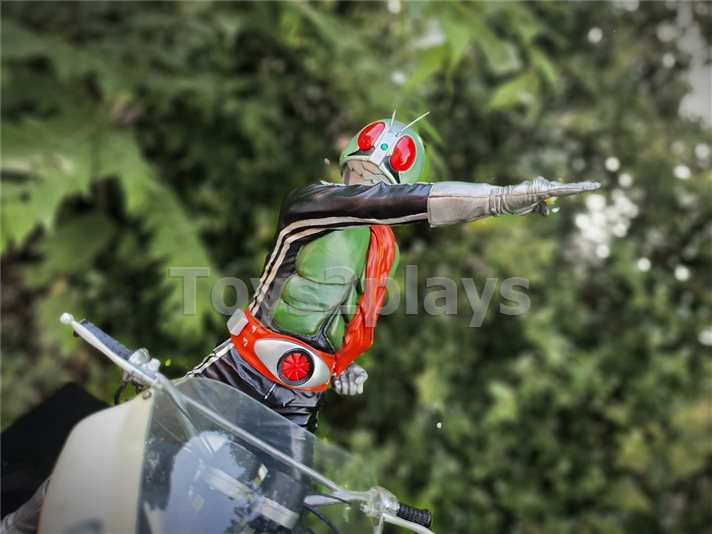 RMW Kamen Rider New No. 1 & New Cyclone Kamen Rider  Rainbow Products No.17 1/5 สินค้าตัวโชว์ 